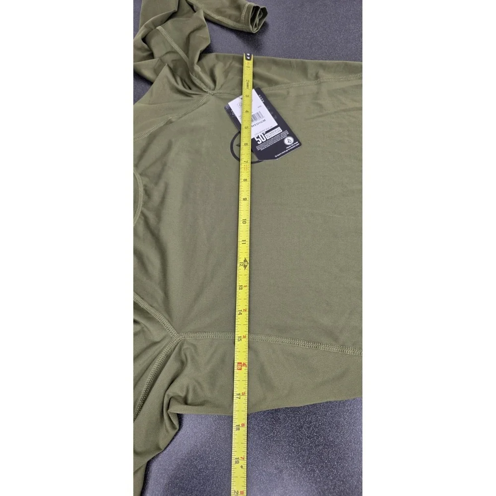 New Volcom Lido Stretch Men M Long Sleeve Rashguard Surf Swim Beach Olive UPF 50